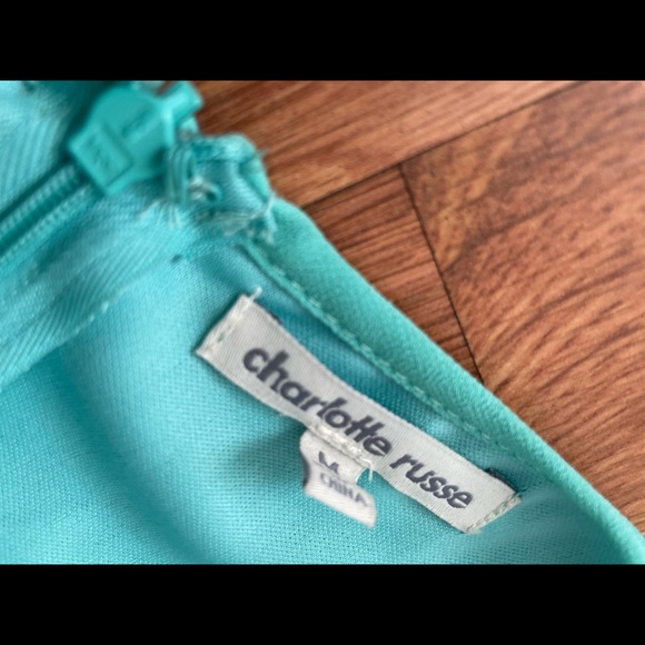 “CHARLOTTE RUSSE WOMENS DAY DRESS” - Picture 4 of 9